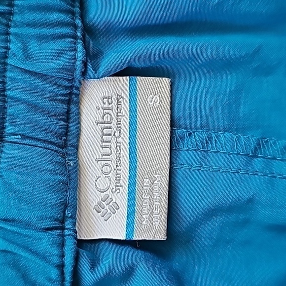 Columbia Womens Teal Blue Nylon Shorts Size Small - Picture 11 of 12